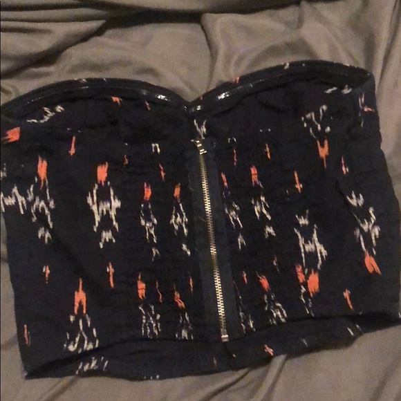 Pattern crop top - Picture 3 of 3